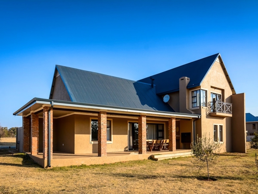 4 Bedroom Property for Sale in Vaal de Grace Golf Estate Free State